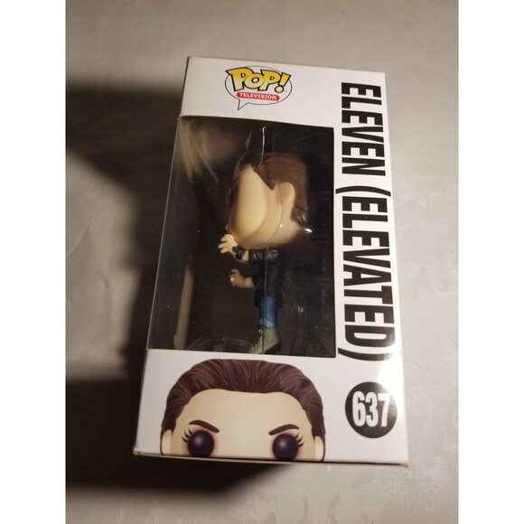 Stranger Things Eleven Elevated #637 - Picture 2 of 6